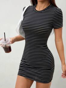 SHEIN PETITE Black And White Striped Knitted Women's Tight Short-Sleeved Mini Dress