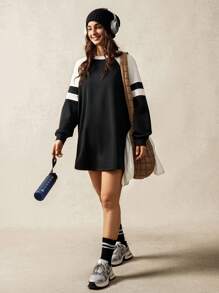 VARSITIE Round Neck Long Sleeve Black & White Contrast Hollow Back Loose Casual Dress - Black and White - View 7