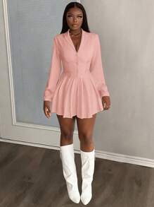 Slaydiva 秋季新款休闲优雅年轻翻领西装式百褶裙长袖纽扣小短裙白色女装小裙子