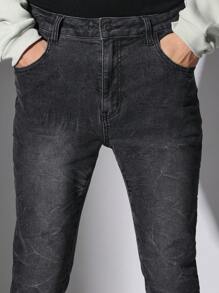 SUMWON Premium Skinny Fit Distressed Jeans, High-Performance Stretch Denim, Urban Streetwear Essential, Fall Winter Fashion, Versatile Casual Wear - Black - View 7