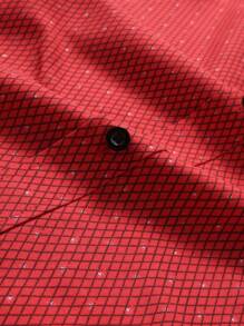 Manfinity AFTRDRK Camisa de manga larga con patrón de rombos para hombre, de uso casual u oficina - Rojo - Ver 7