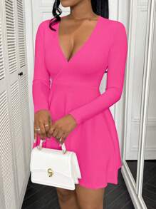 BamGleam V领诱人前卫简约女士连衣裙、迷你短裙、秋季连衣裙新年衣服 - 玫紅色 - 查看 6