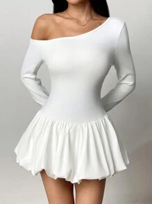 SHEIN EZwear Vestido mini de unicolor con volante asimétrico - Blanco - Ver 6