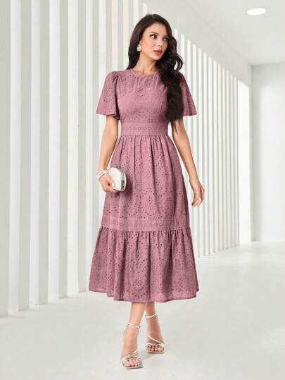 Modelyn 女式纯色圆领荷叶边袖刺绣荷叶边下摆中长连衣裙