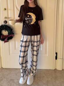 SHEIN Leap Crew Teen Girls 2Pcs Set - Minimalist Moon Pattern Round Neck Short Sleeve T-Shirt & Plaid Straight Leg Pants, Casual And Comfortable Homewear/Loungewear Suitable For Daily Wear, Events, Family Gatherings - Black and White - View 2