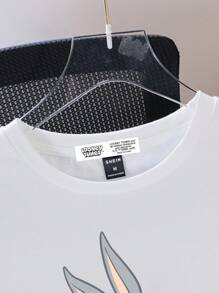 LOONEY TUNES X SHEIN 男士休闲卡通兔子印花圆领短袖情人节T恤，夏季