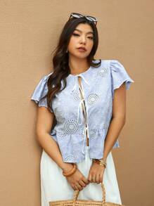 Elaquor Blouse brodée romantique française minimaliste pour femmes grandes tailles, avec un design de nœud papillon à l'avant, pièce idéale pour le printemps/été et les vacances
