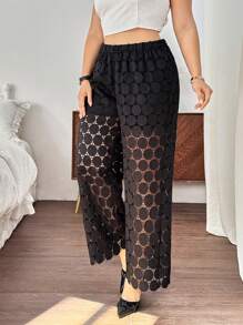 SHEIN Privé Plus Size Lace Valentine's Design Pants, Suitable For Dating Occasions And Gatherings - Black - View 4