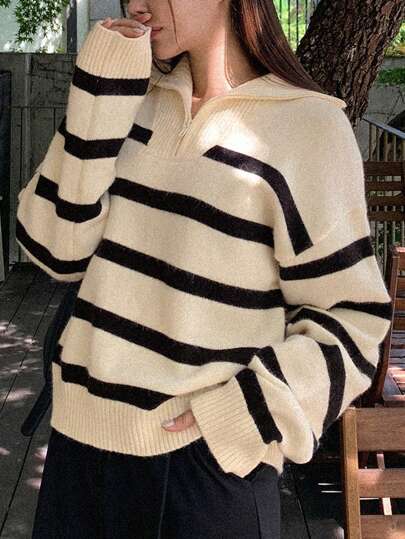 DAZY 条纹图案四分之一拉链落肩毛衣、长袖上衣、秋装