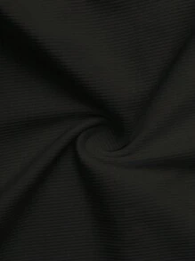 Slaydiva Camiseta básica de tirantes con escote en V profundo y costillas angostas para mujer talla grande - Negro - Ver 8