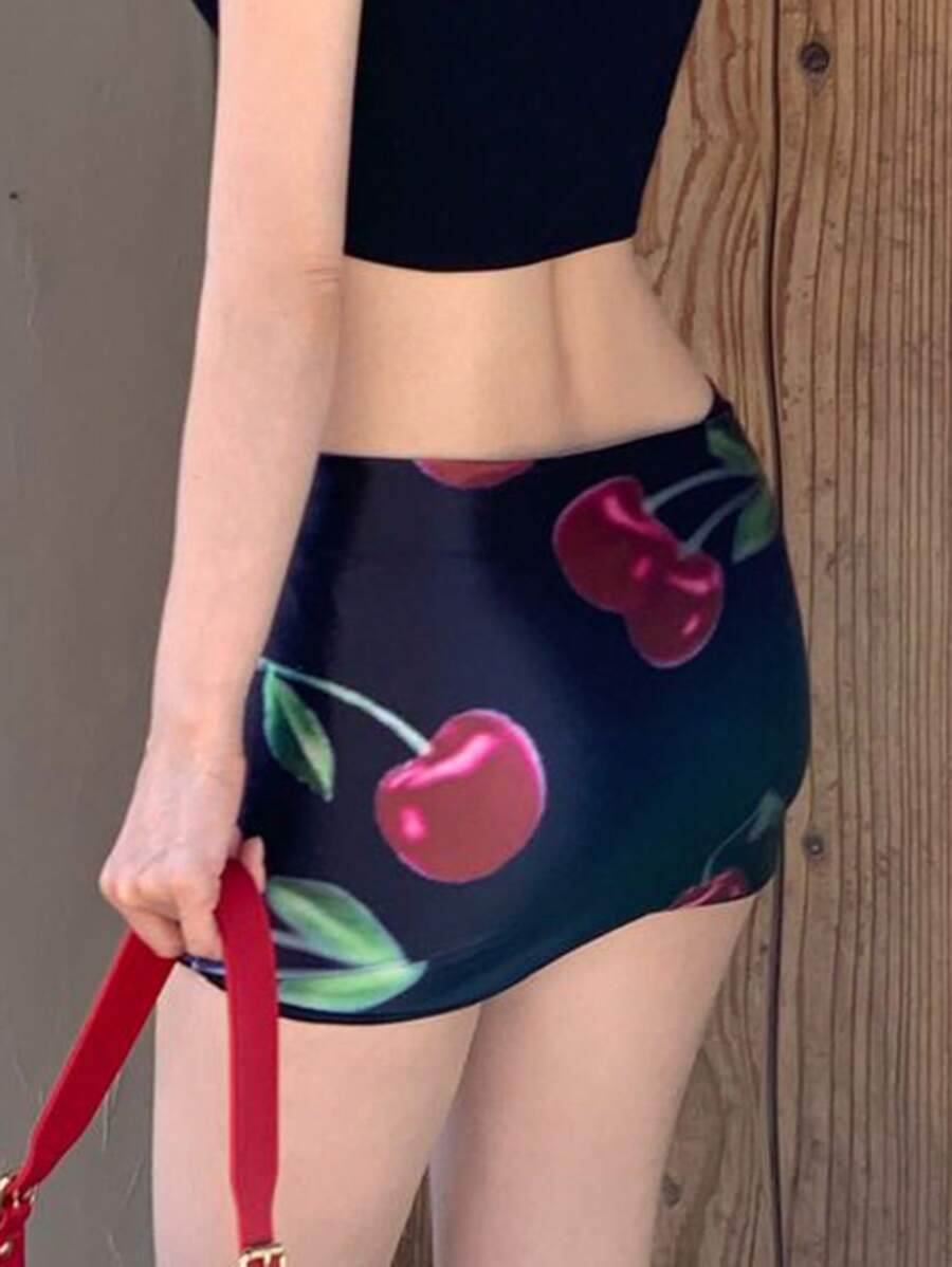 DAZY تنورة قصيرة مطبوعة بالكرز للنساء، باللون الأسود، مناسبة لجميع المواسم، تنورة قلم رصاص للخريف، تنورة ذات خصر منخفض