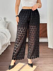 SHEIN Privé Plus Size Lace Valentine's Design Pants, Suitable For Dating Occasions And Gatherings - Black - View 1