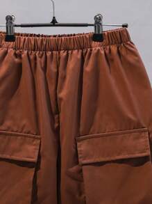 SHEIN Leap Crew Teenage Boy Utility Pockets Short Sleeve Top And Shorts Set