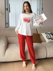 بيجامة كاجوال مكونة من ملابس علوية طويل الأكمام برقبة دائرية وبنطلون مطبوع للنساء