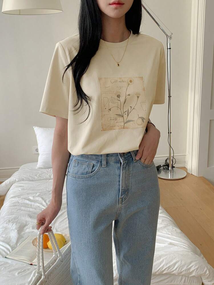 Spring New Loose Casual Plant Print Relaxed Women T-Shirt Graphic Tee