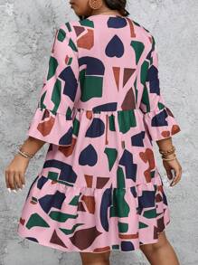 SHEIN Frenchy Plus Size Women Geometric Print V-Neck Ruffle Sleeve Loose Smock Dress