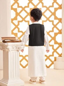 SHEIN 2pcs Boys Spring/Summer Fashion Long Sleeve Robe Top And Waistcoat Set, Custom Flower Lapel Waistcoat And Half-Open Collar Long Top, Suitable For Outings, Casual Wear, Elegant Parties And Ramadan - White - View 2