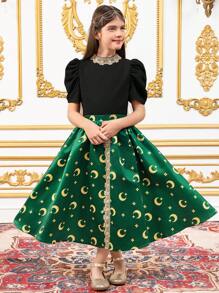 SHEIN Tween Girl Elegant Golden Thread Lace Collar Gigot Sleeve Fitted Top And Dark Green Flared Maxi Skirt Set With Star & Moon Print - Black - View 3