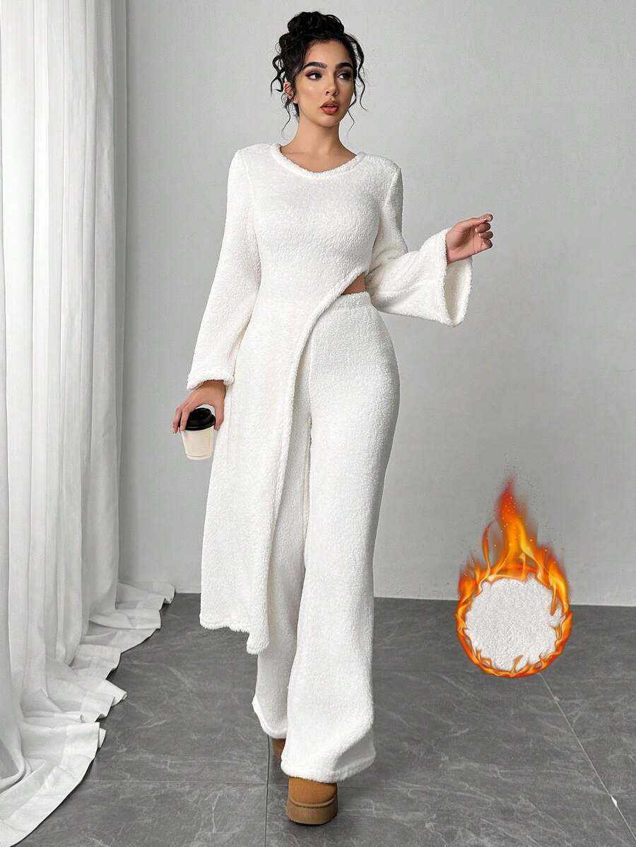 SHEIN Privé Conjunto de 2 piezas para mujer, camiseta de manga larga blanca elegante con mangas acampanadas y pantalón de cintura alta, forro térmico abrigador, efecto estilizador, dobladillo asimétrico, conjunto casual de otoño/invierno para estar en casa - Blanco - Ver 1