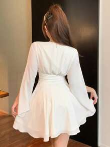 DAZY Women V-Neck Long Sleeve Minimalist Elegant Short Party Dress Prom Dress Sundress,Fall Dress