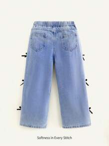 Cozy Pixies 复古水洗蓝色宽松柔软牛仔裤，侧边饰有可爱蝴蝶结，适合秋季返校季穿着 - 淺色水洗藍 - 查看 2