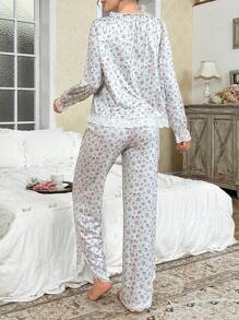 CottageSlumber 浪漫花卉蝴蝶结白色蕾丝女士睡衣套装 - 彩色 - 查看 2