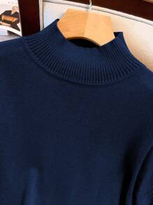 SHEIN LUNE 大码纯色修身针织短袖毛衣 - 寶藍色 - 查看 3