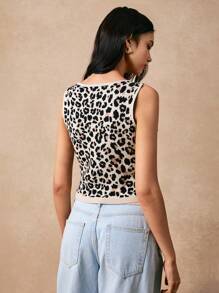 Poéselle Women's Leopard Jacquard Casual Sleeveless Knit Top Simple Vest Hem Slit Cardigan Leopard Jacquard Vest Spring V Neck Beige Vest Holiday Cardigan Holiday Top V Neck Asymmetric Hem