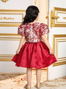 Conjunto de 2 piezas para niña: blusa con mangas abombadas y moño grande en estilo jacquard tejido y falda tejida, para uso en primavera/verano, estilo de fiesta para Ramadán - Rojo - Ver 7