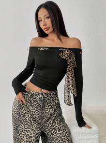 Chiquease Women's Elegant Oblique Solid Color Contrasted Leopard Bowknot Blouse, Autumn/Winter - Black - View 5