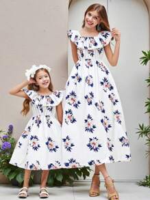 SHEIN Women Flower All-Over Print Round Neck Casual Vacation Mini Dress - Purple - View 1