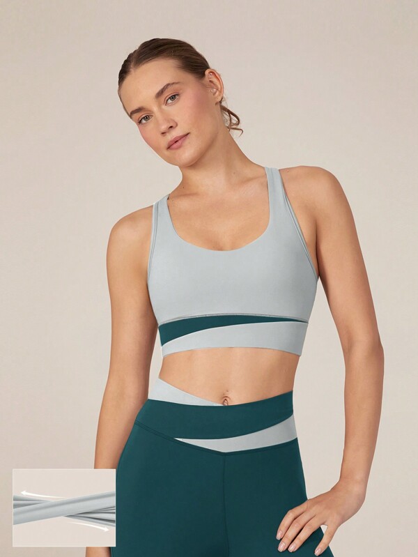 GLOWMODE FeatherFit™-Sculpt Two-Tone Sports Bra Medium Impact Workout Daily Gym