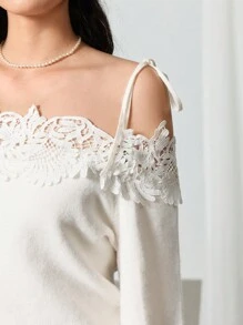 EastFlair Camiseta de punto hombros descubiertos con encaje en unicolor elegante para mujer, otoño - Blanco - Ver 4