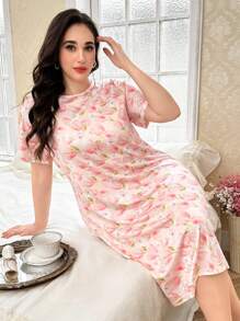 CottageSlumber Plus Size Simple Graphic Round Neck Short Sleeve Casual Nightgown