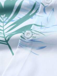 Manfinity RSRT 2pcs Men's Front Button Short Sleeve Allover Print Minimalist Top And Shorts Set - Green - View 5