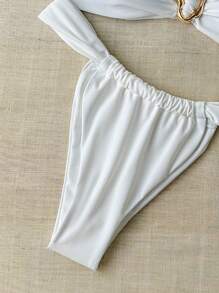 Swim Chiccia 女士夏季纯色抹胸金属点缀和丁字裤比基尼泳装套装，性感 - 白色 - 查看 5