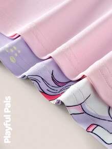 SHEIN Conjunto de pijama de 4 piezas para niñas, con camiseta de manga corta estampada con unicornio divertido y pantalones largos, ropa básica casual adorable/vintage/juguetona, adecuado para cualquier ocasión, primavera/verano, camiseta de manga corta y pantalones de ajuste ceñido, conjunto de pijama, Top y pantalones, se siente como la piel/suave como la mantequilla/ultra suave/ropa cómoda/suave sedoso, ropa de estar en casa holgada de manga corta