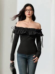 EastFlair Women's Solid Color Pleated Long Sleeve Casual Off Shoulder Top, Everyday Wear - Black - View 4