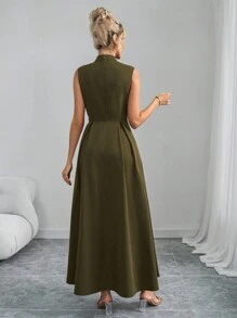 SHEIN Clasi Vestido largo elegante de mujer con cuello alto, sin mangas, con bolsillos, cintura entallada y bajo con línea A, color verde militar - Verde militar - Ver 2