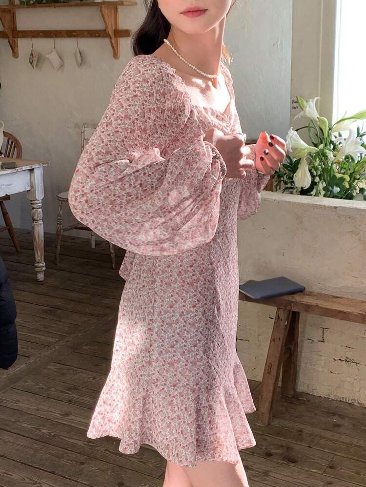 Women's Square Neck Floral Print Lantern Sleeve Short Dress, Pink Holidaya Flower Vacation Beach, Spring/Summer Boho