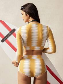 VARSIVA Round Neck Long Sleeves Printed Women Rashguards For Summer Beach Vacation - Yellow - View 2