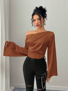 SHEIN Unity 女士优雅纯色斜肩褶皱喇叭袖口衬衫，秋季单肩上衣 - 鏽棕色 - 查看 4