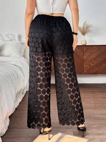 SHEIN Privé Plus Size Lace Valentine's Design Pants, Suitable For Dating Occasions And Gatherings - Black - View 2