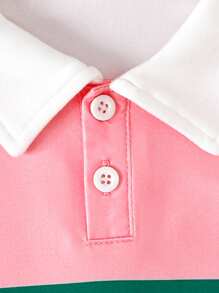 SHEIN 女婴彩色印花设计短袖 Polo 衫和条纹荷叶边下摆套装，夏季美式学院风格 - 粉色 - 查看 4