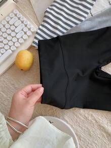 Dazy Kids Girls' Solid Color Casual Short Leggings, Versatile All-Match Tights