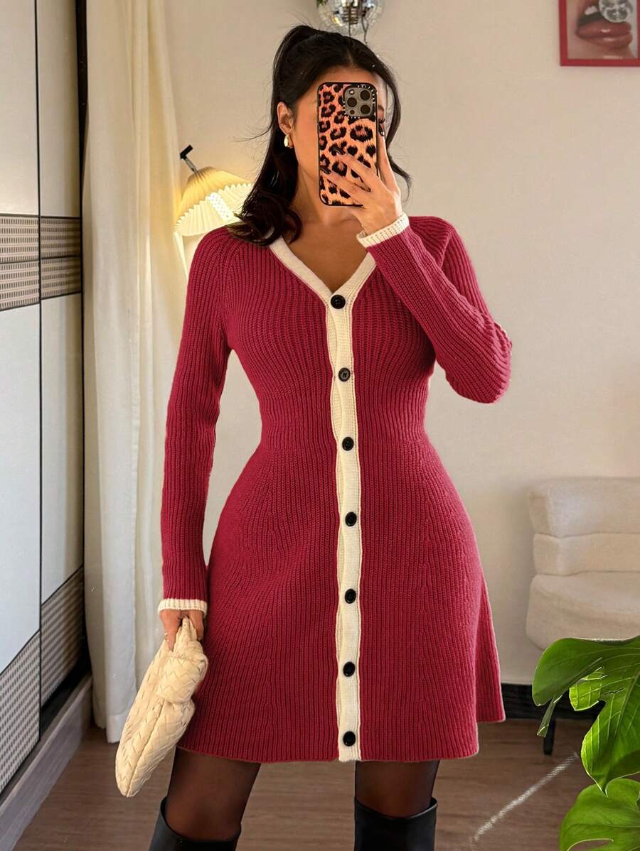 SHEIN Unity 优雅合身 V 领长袖针织撞色边 A 字黑白女式毛衣连衣裙,秋冬 - 酒紅色 - 查看 1