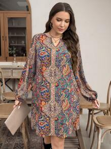 SHEIN LUNE Vestido casual holgado de mujer talla grande con estampado de paisley, cuello en V y puños elásticos, para vacaciones, ropa occidental, ropa vintage, vestido bohemio, vestido de primavera, ropa de resort, vestido de club, vestido tropical, ropa de primavera, ropa de verano, atuendos de primavera para mujer