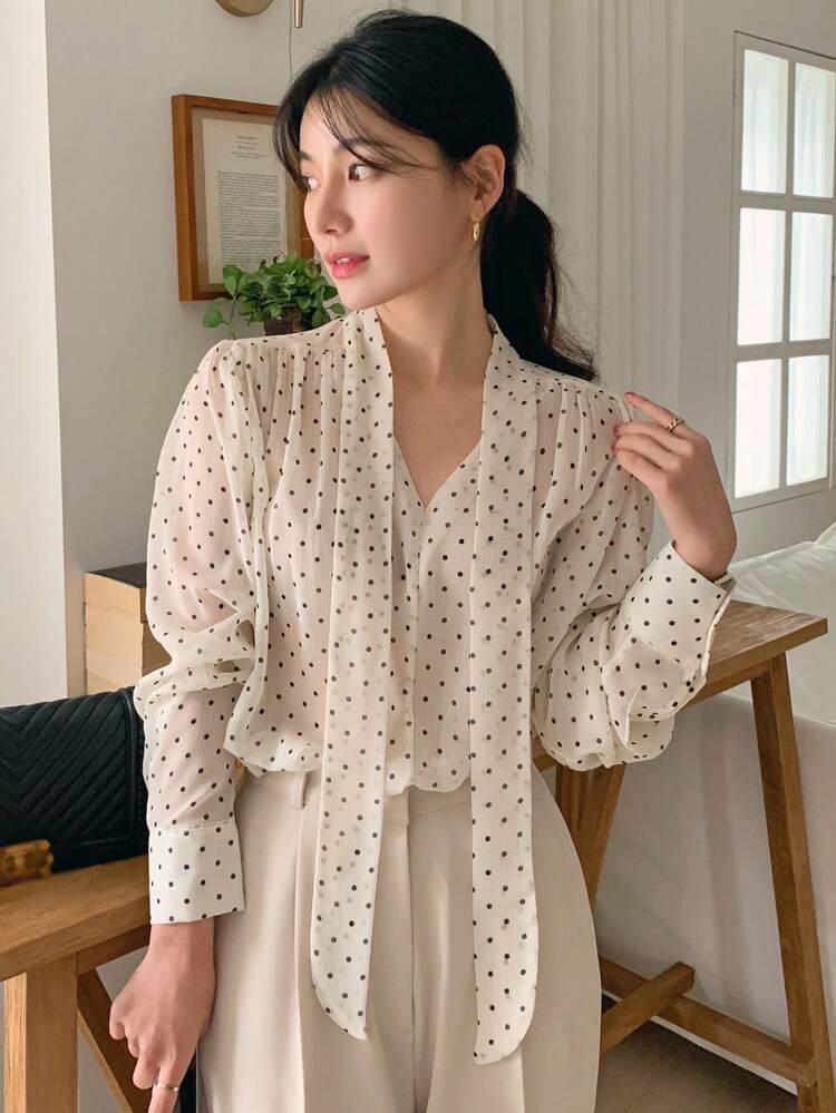 Women's Polka Dot Bowknot Elegant Long Sleeve Blouse