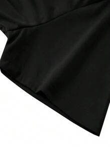 SHEIN Women's Heart Patterned T-Shirt With Rhinestone Embellishment Graphic Tees Women Tops - Black - View 3