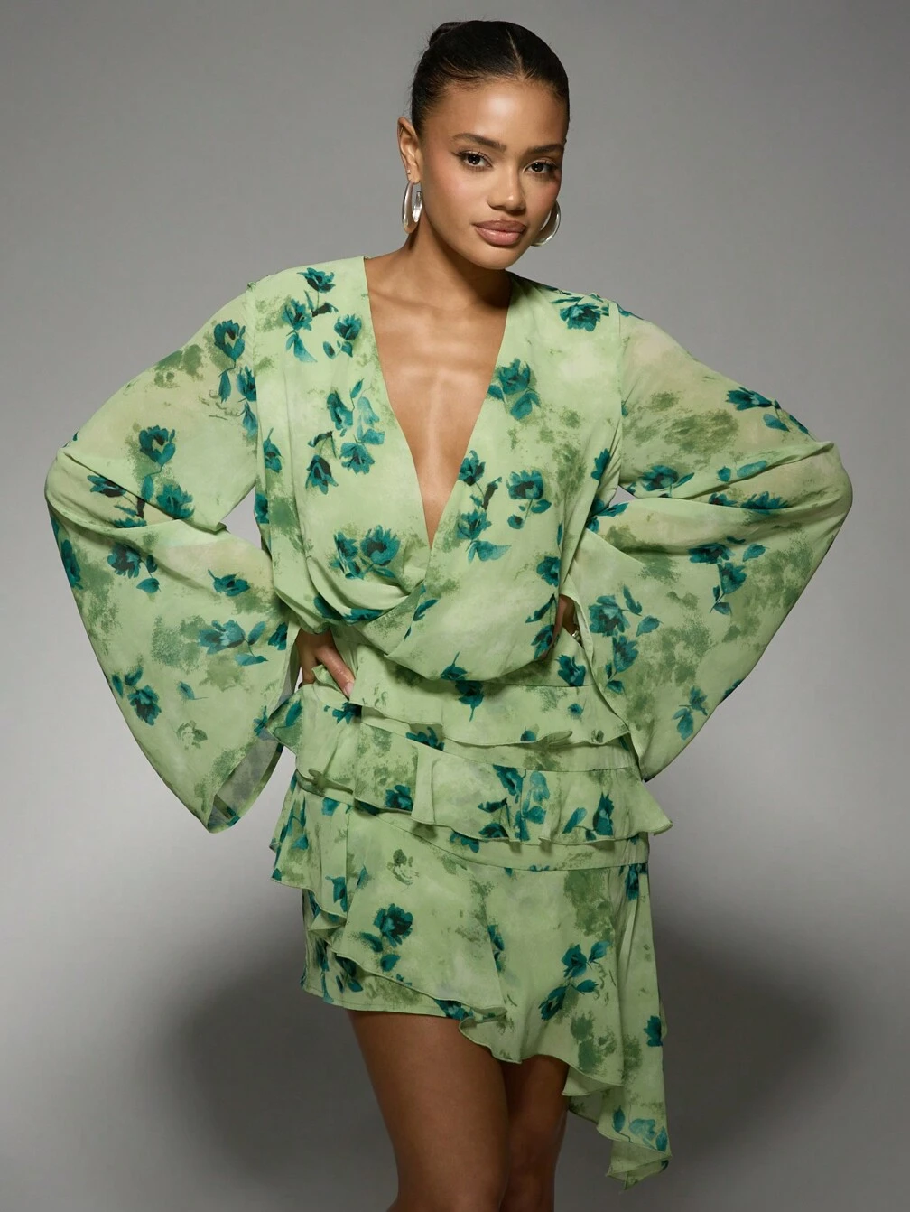 missguided green dress Floral Print Mini Wrap Bell Sleeve Ruffle Asymmetric Chiffon Spring Summer Party Wedding Guest Special Occasion V-Neck,XS Length Sleeve Knitted Fabric Plain Bodycon Missguided | Dresses | Missguided